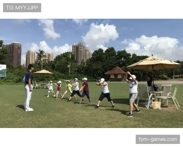 丹麦乐高球场举办首届儿童创意足球赛，点燃小球员成长新潜能