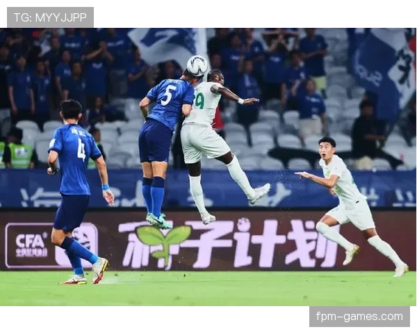 上海申花勇夺足协杯冠军,球队状态回暖展现竞争力增强的势头 上海申花勇夺足协杯冠军,球队状态回暖展现竞争力增强的势头