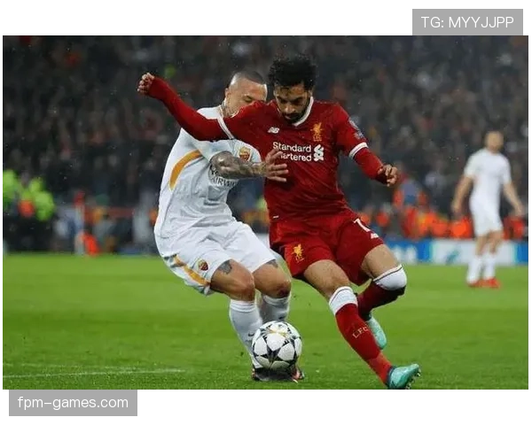 萨拉赫与C罗边锋时期进攻模式差异解析 萨拉赫与C罗边锋时期进攻模式差异解析